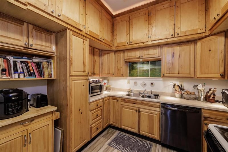 9953 Greentree Lane, Wills Point TX 75169 - Photo 8