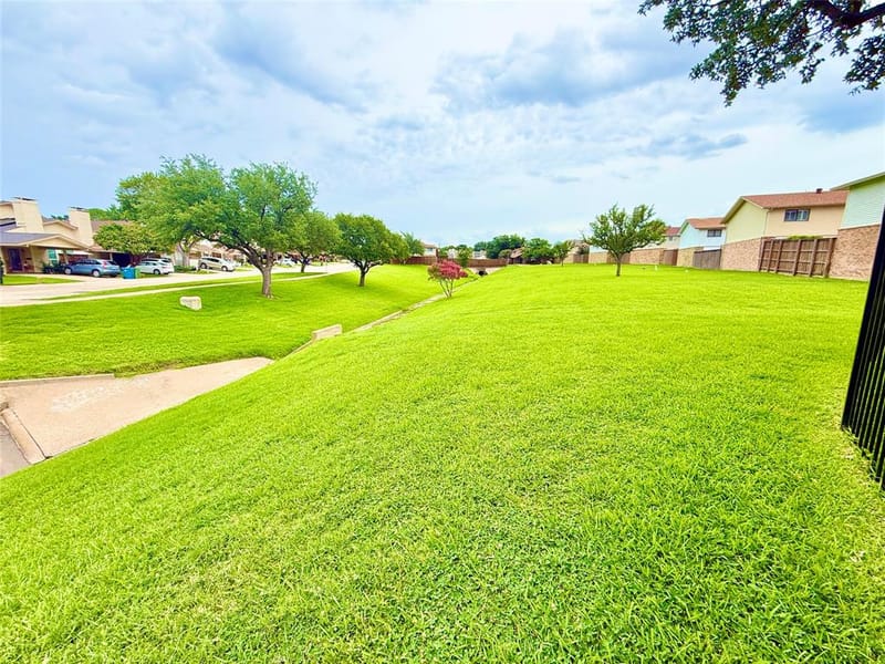 2010 Via Sonoma, Carrollton TX 75006 - Photo 34