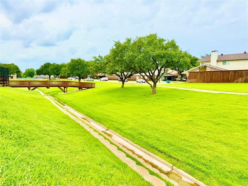 2010 Via Sonoma, Carrollton TX 75006 - Photo 33