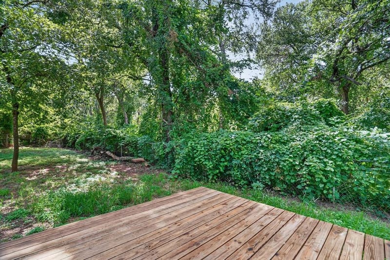 427 Whippoorwill Drive, Granbury TX 76049 - Photo 34