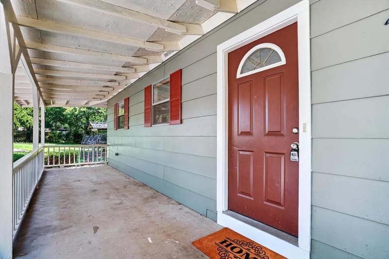 427 Whippoorwill Drive, Granbury TX 76049 - Photo 8