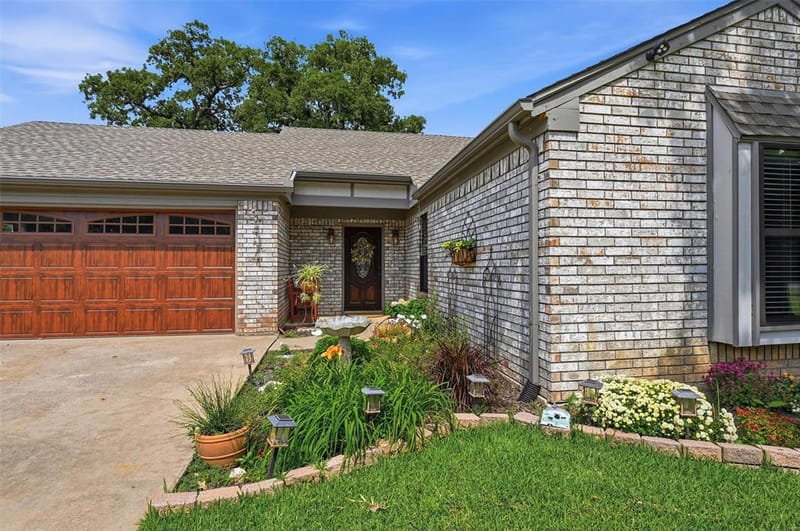1344 Kiowa Drive E, Lake Kiowa TX 76240 - Photo 6