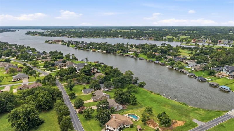 1344 Kiowa Drive E, Lake Kiowa TX 76240 - Photo 37
