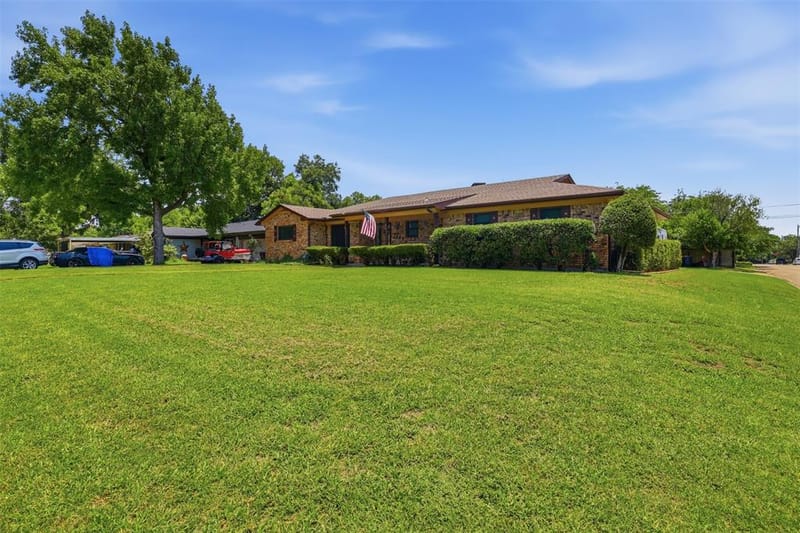 1117 Sheridan Lane, Cleburne TX 76033 - Photo 3