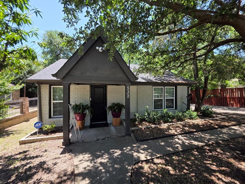 532 Griffith Avenue, Dallas TX 75208 - Photo 18