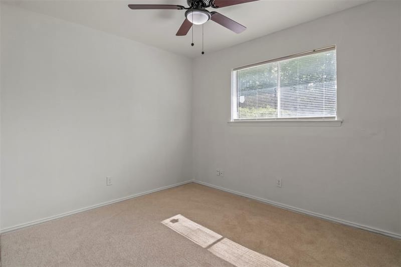 1410 Clearbrook Street, Lancaster TX 75134 - Photo 7