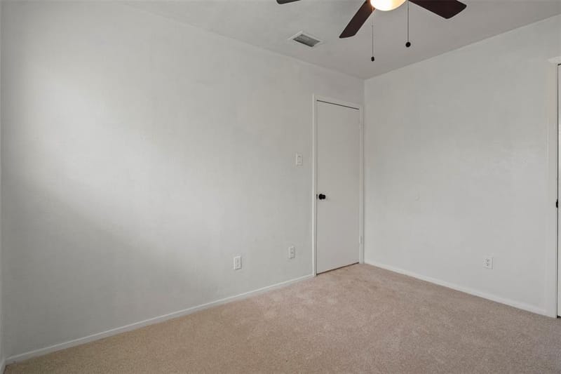 1410 Clearbrook Street, Lancaster TX 75134 - Photo 11