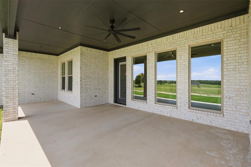 6132 County Road 1229, Godley TX 76044 - Photo 32