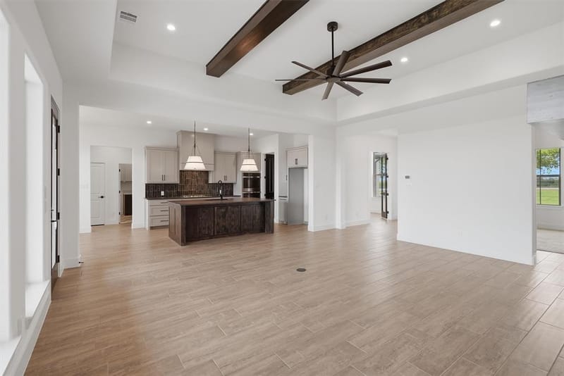 6132 County Road 1229, Godley TX 76044 - Photo 9