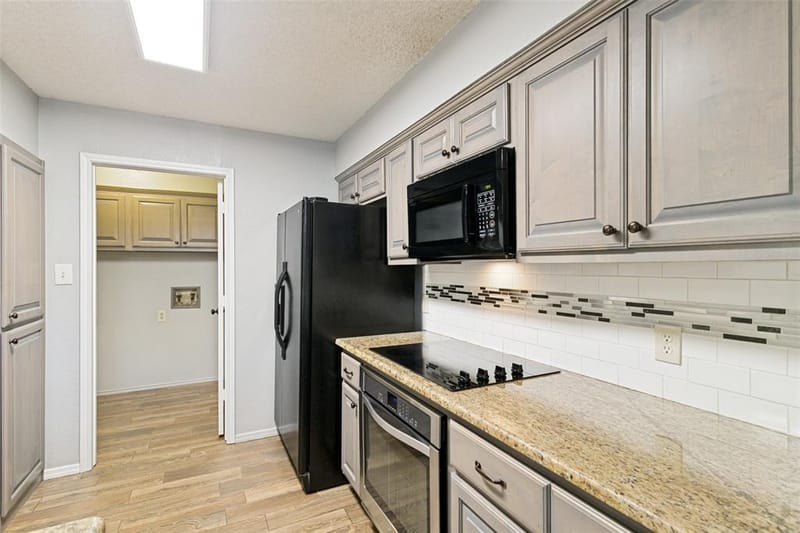 1103 Appleton Drive, Mansfield TX 76063 - Photo 13