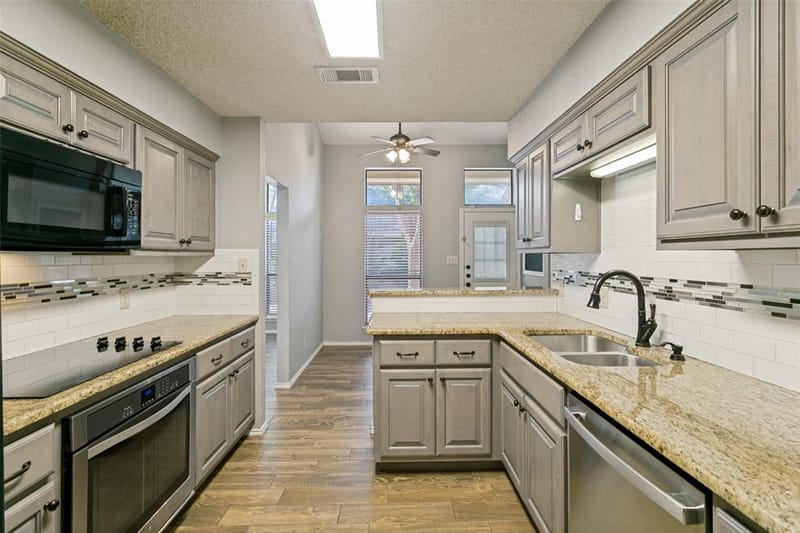 1103 Appleton Drive, Mansfield TX 76063 - Photo 11