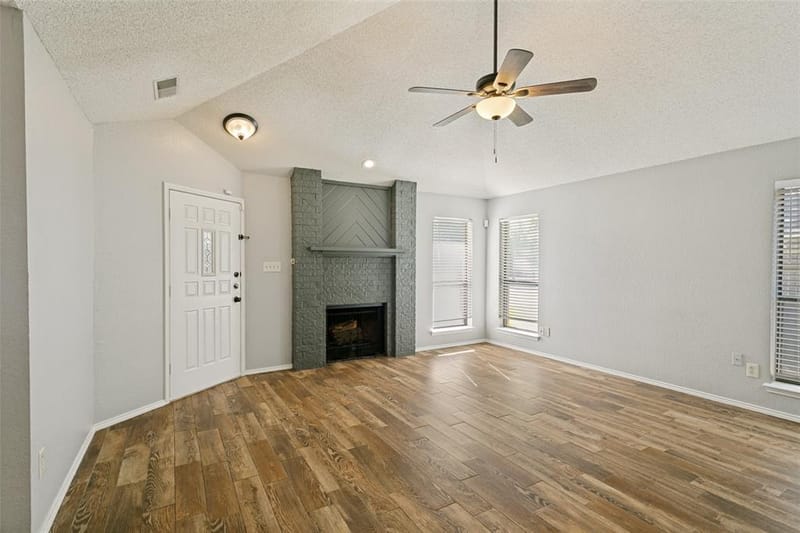 1103 Appleton Drive, Mansfield TX 76063 - Photo 4
