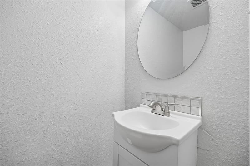 1802 N Prairie Avenue, Dallas TX 75204 - Photo 24