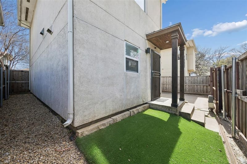 1802 N Prairie Avenue, Dallas TX 75204 - Photo 25