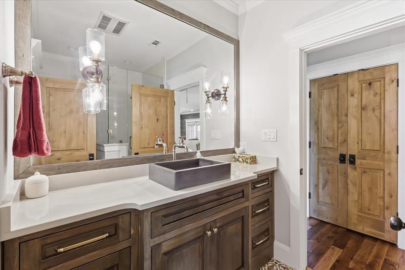 426 E Texas Street, Grapevine TX 76051 - Photo 23