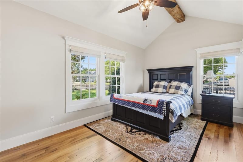 426 E Texas Street, Grapevine TX 76051 - Photo 24