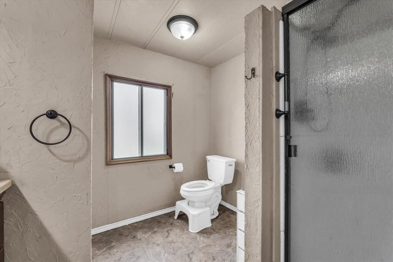 1524 County Road 1107B, Cleburne TX 76031 - Photo 24