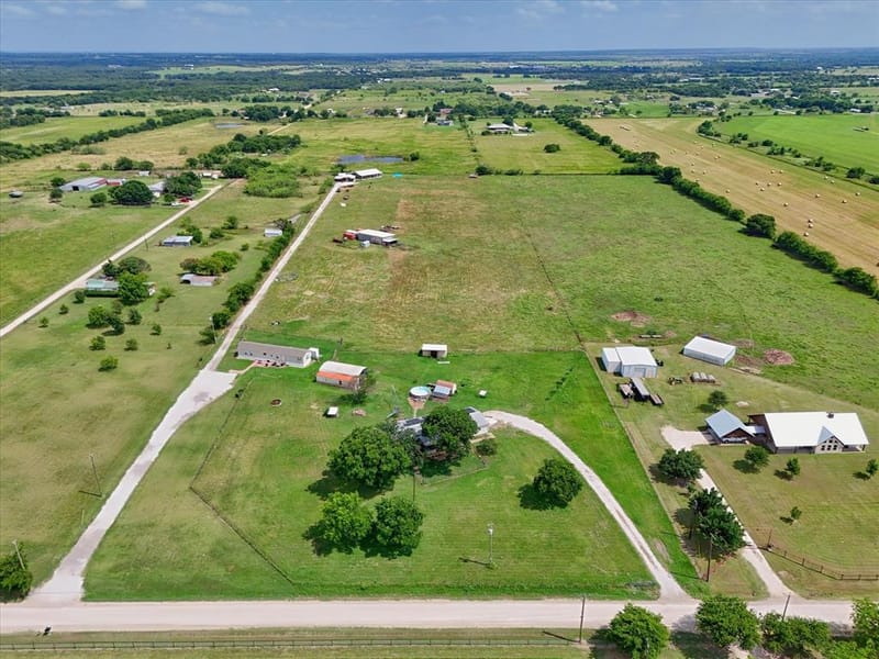 1524 County Road 1107B, Cleburne TX 76031 - Photo 37