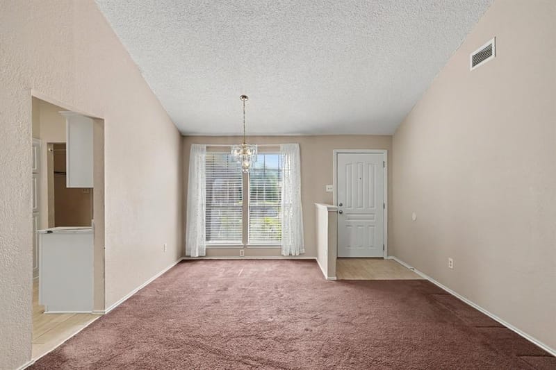 6210 Valley Forge Court, Arlington TX 76002 - Photo 4