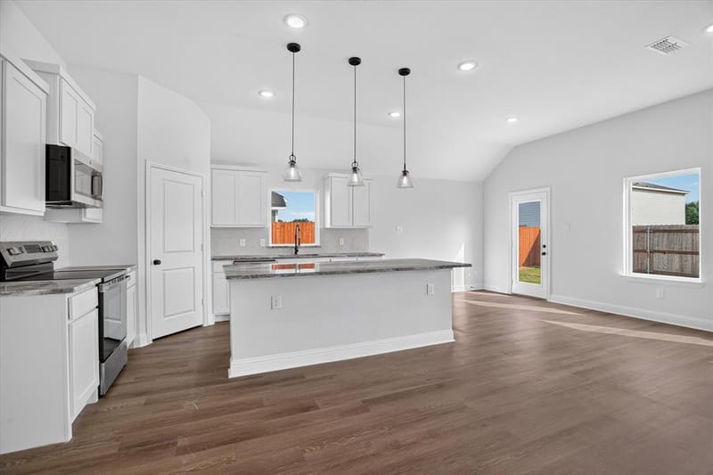 452 Peace Lily Way, Tolar TX 76476 - Photo 9