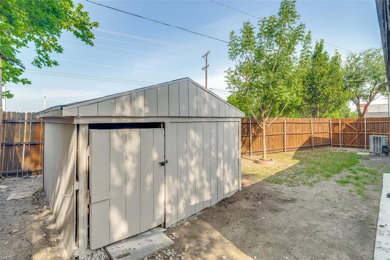 9225 N Dodson Drive, White Settlement TX 76108 - Photo 11