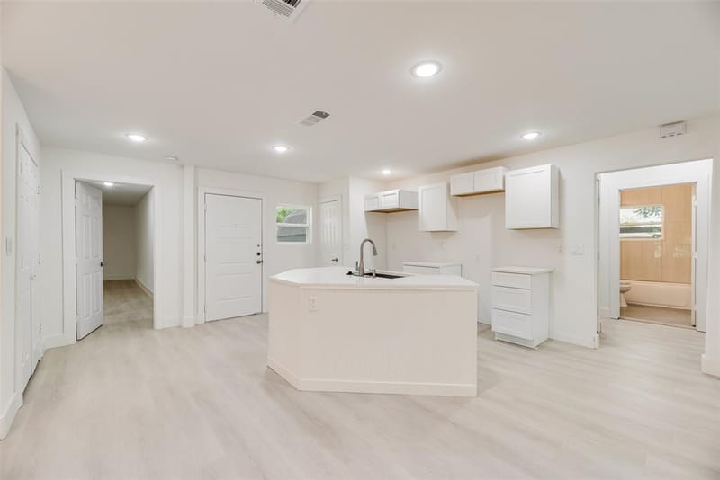 302 Newsom Road, Mesquite TX 75149 - Photo 9