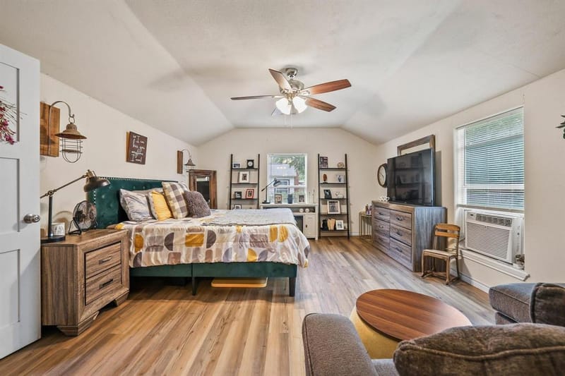 1718 N Shannon Street, Sherman TX 75092 - Photo 8