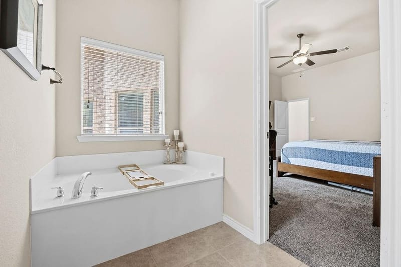 10216 Boyton Canyon Road, Frisco TX 75035 - Photo 12