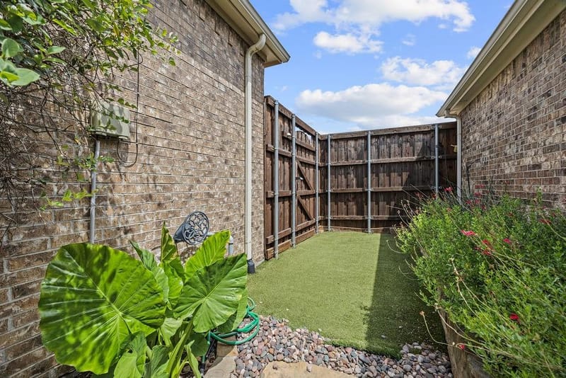 10216 Boyton Canyon Road, Frisco TX 75035 - Photo 18