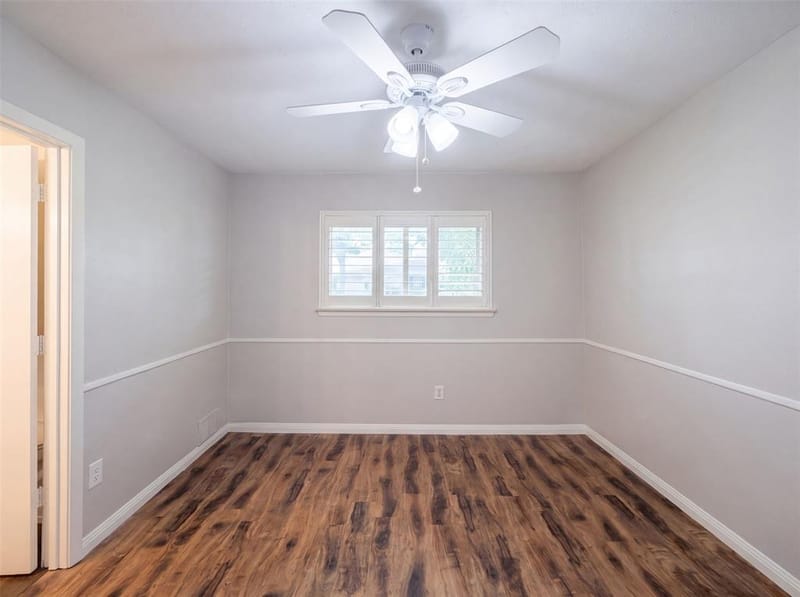 1618 Woodcrest Lane, Carrollton TX 75006 - Photo 11