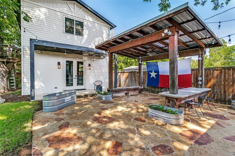 2004 Fairmount Avenue, Fort Worth TX 76110 - Photo 2