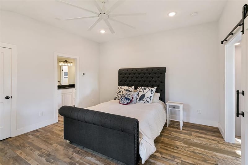 2004 Fairmount Avenue, Fort Worth TX 76110 - Photo 25