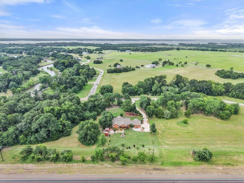 123 Clubhouse Drive, Corsicana TX 75109 - Photo 27