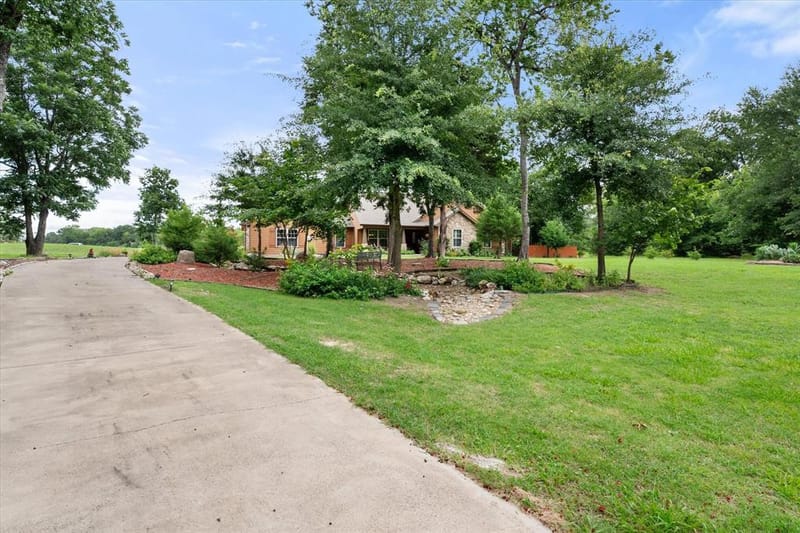 123 Clubhouse Drive, Corsicana TX 75109 - Photo 24