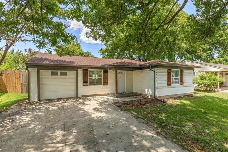 2111 El Capitan Drive, Dallas TX 75228 - Photo 2