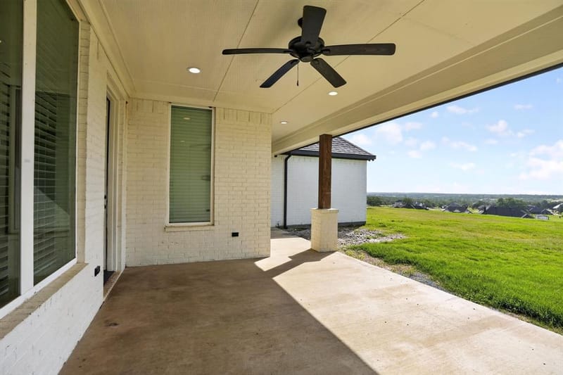 1040 Agnes N, Springtown TX 76082 - Photo 37