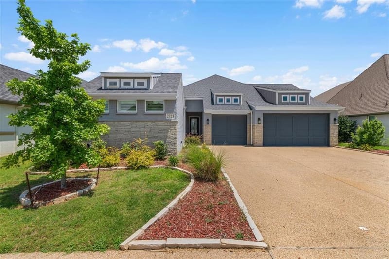 2721 River Path Court, Burleson TX 76028 - Photo 5