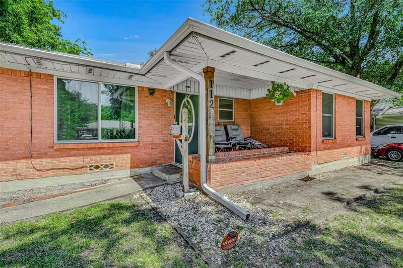 112 Oak Drive, Terrell TX 75160
