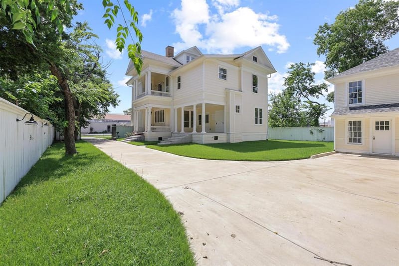 511 S Travis Street, Sherman TX 75090 - Photo 35