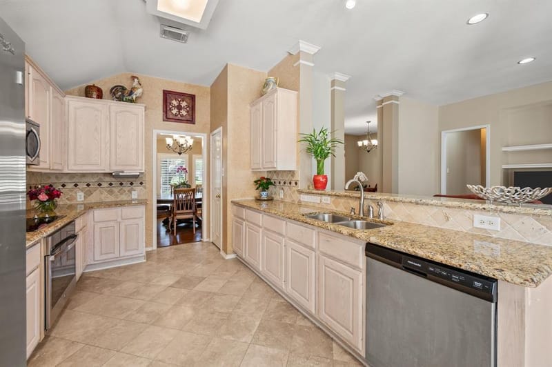 926 Creekbend Drive, Keller TX 76248 - Photo 15
