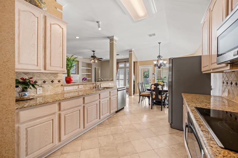 926 Creekbend Drive, Keller TX 76248 - Photo 19
