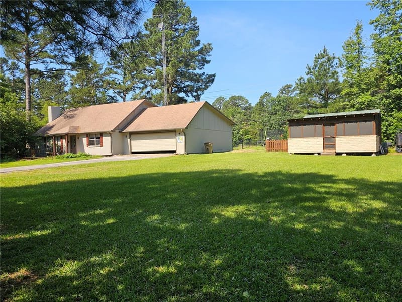 411 Green Meadow Trail, Holly Lake Ranch TX 75765