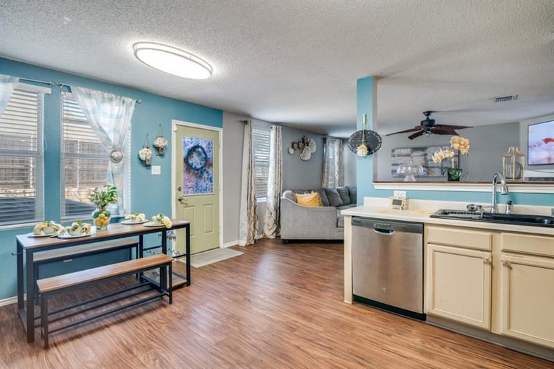 726 Rainsville Drive, Wylie TX 75098 - Photo 8