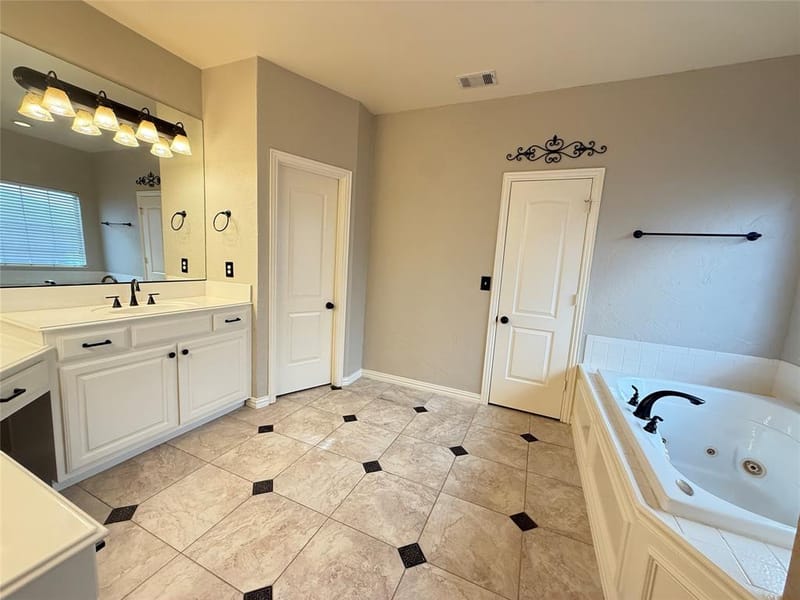 2316 Windy Ridge Court, Plano TX 75025 - Photo 17
