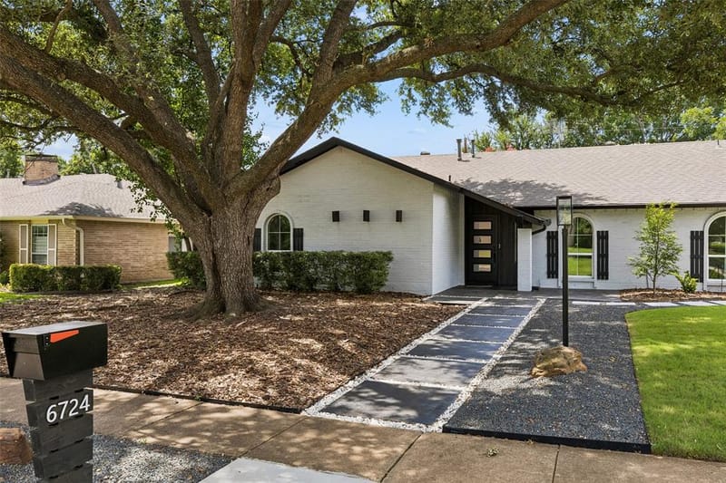 6724 Leameadow Drive, Dallas TX 75248 - Photo 2