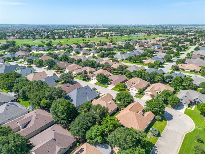 10508 Belvedere Drive, Denton TX 76207 - Photo 5