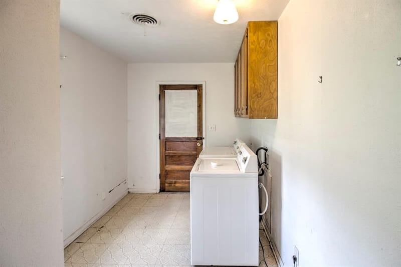 403 S Broadway Street, Collinsville TX 76233 - Photo 14
