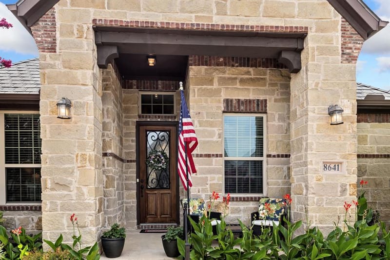 8641 Gracewood Drive, McKinney TX 75070 - Photo 2