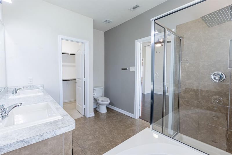 4833 Elkhart Drive, Fort Worth TX 76036 - Photo 12