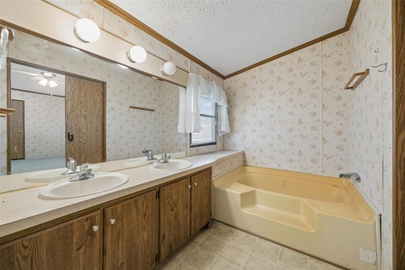 5701 Spring Street, Alvarado TX 76009 - Photo 16